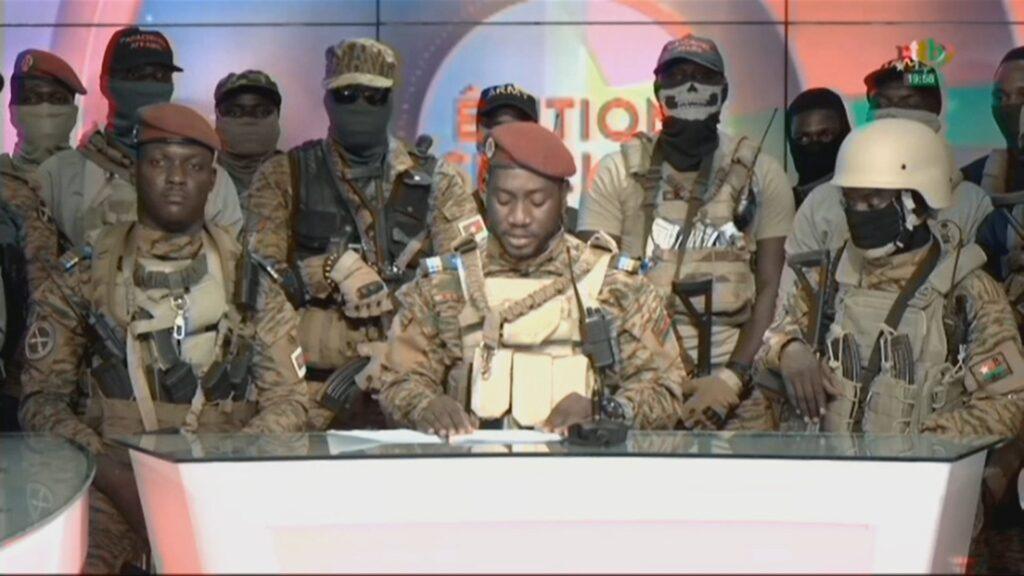 Burkina : le coup d'État militaire confirmé