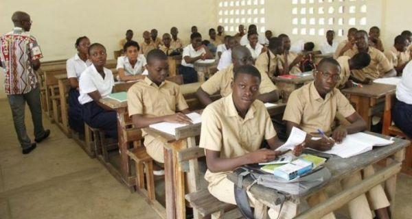 Éducation - Côte d'Ivoire : "Si vous avez moins de 8,5 de moyenne vous serez exclus"