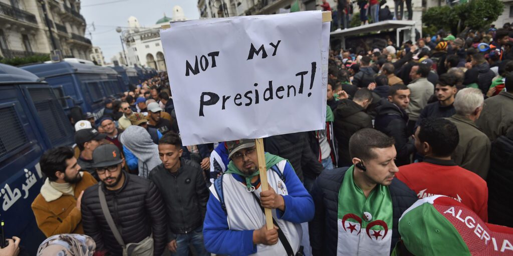 Algérie : Réveil difficile pour la classe politique algérienne à 18 mois de la Présidentielle
