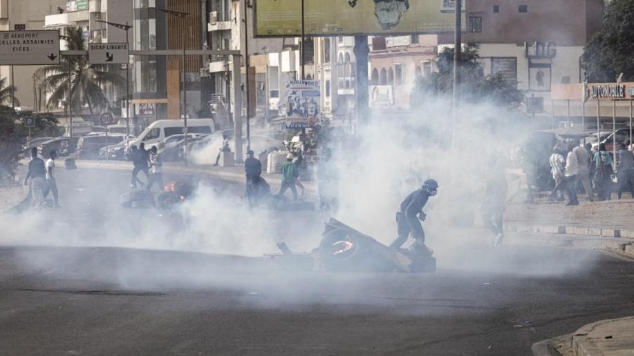 affronteements entre policiers et partisans dOusmane Sonko a Dakar