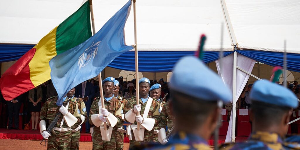 Départ de la Minusma du Mali : une opportunité pour l’ONU de réfléchir à l’avenir de ses missions de Paix